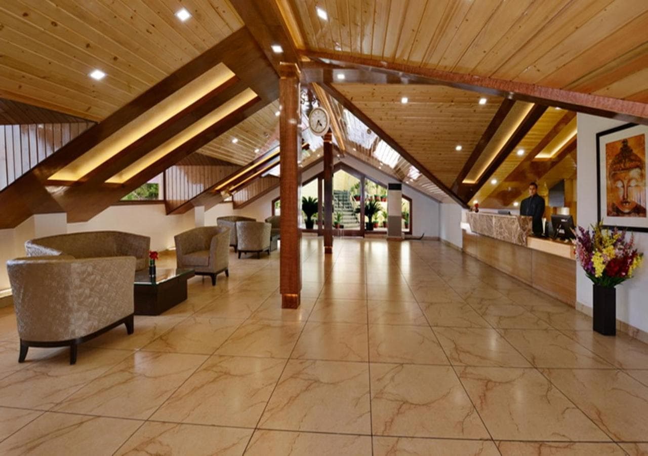 JK Clarks Exotica - Centrally Located with Stunning Valley View photo 4